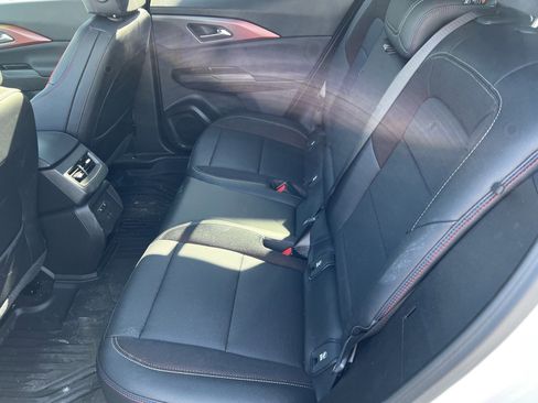 Used 2025 Chevrolet Equinox EV RS image 7