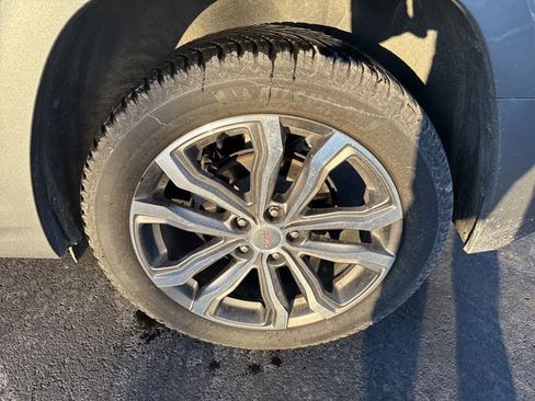 Used 2020 GMC Terrain Denali w/ Denali Premium Package image 5