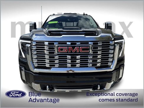 Used 2024 GMC Sierra 2500 Denali w/ Denali Reserve Package image 12