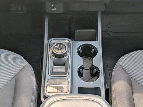 Used 2022 Ford Maverick XL image 19