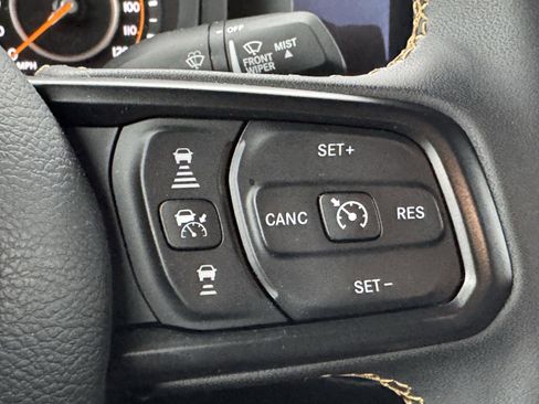 Used 2024 Jeep Wrangler Sport S image 16