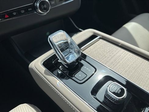 New 2026 Volvo XC90 B6 Ultra AWD/4WD image 15