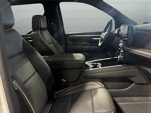 New 2025 Chevrolet Tahoe Premier AWD/4WD image 24