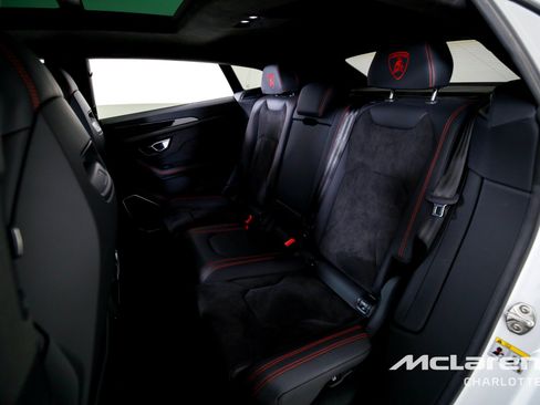Used 2023 Lamborghini Urus S AWD/4WD image 18