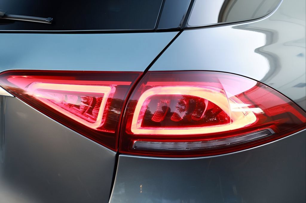 Used 2021 Mercedes-Benz GLE 53 AMG 4MATIC image 38