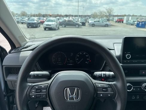Used 2023 Honda CR-V EX image 13