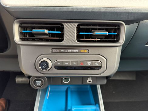 New 2025 Ford Maverick XLT w/ Equipment Group 301A image 19