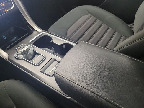Used 2018 Ford Fusion SE w/ Fusion SE Technology Package FWD image 26