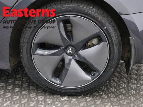 Used 2018 Tesla Model 3 Long Range image 27