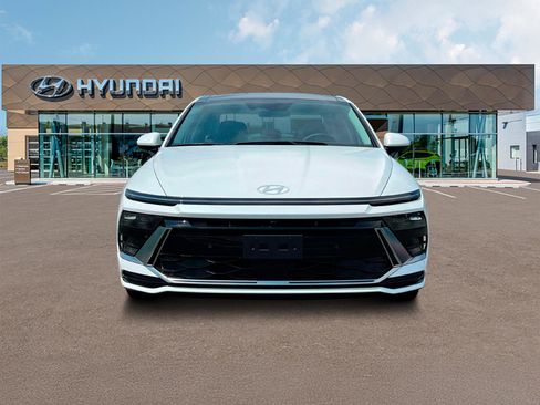 New 2025 Hyundai Sonata Limited image 12