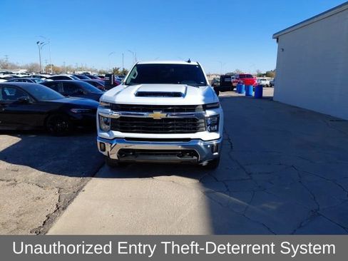 Used 2025 Chevrolet Silverado 2500 LT w/ Safety Package AWD/4WD image 10