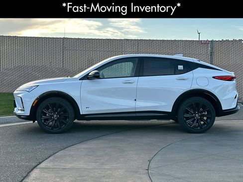 New 2026 Buick Envista Sport Touring image 7