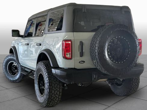 Used 2023 Ford Bronco Black Diamond AWD/4WD image 11