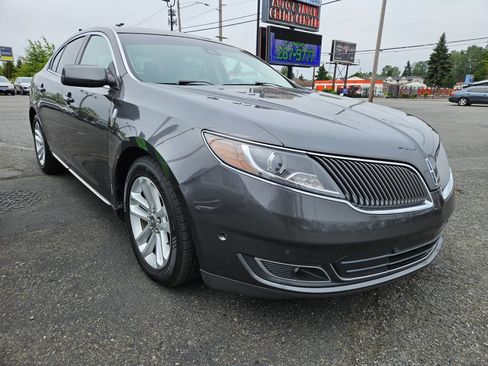 Used 2015 Lincoln MKS AWD w/ Equipment Group 101A image 6