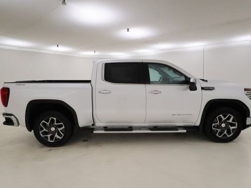 Used 2024 GMC Sierra 1500 SLT w/ SLT Premium Plus Package image 2