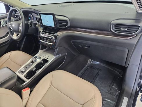 Used 2022 Ford Explorer Limited w/ Hybrid Equipment Group 310A AWD/4WD image 31