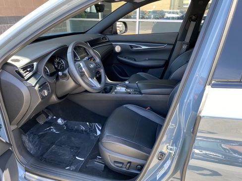 Used 2023 INFINITI QX50 Sport image 15