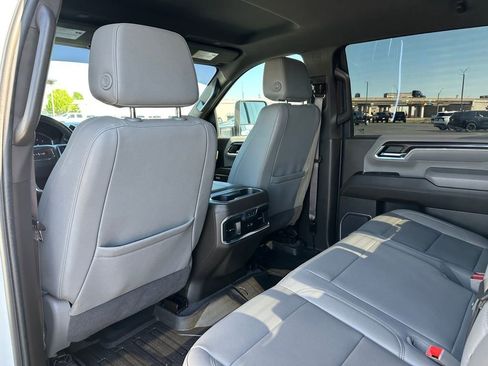 Used 2024 GMC Sierra 2500 SLT w/ SLT Premium Package image 29