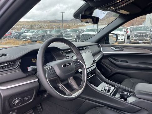 New 2026 Jeep Grand Cherokee L L LAREDO ALTITUDE 4X4 image 13