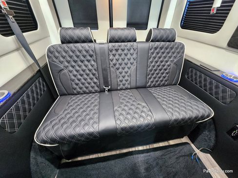 New 2023 RAM ProMaster 3500 w/ Premium Convenience Group (B) image 9