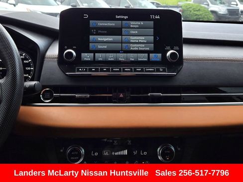 Used 2023 Mitsubishi Outlander SEL FWD image 20