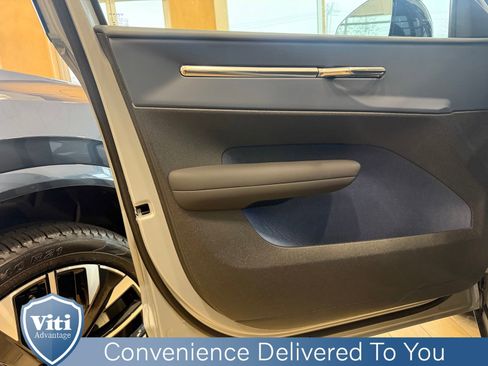 New 2026 Volvo EX30 Cross Country Ultra image 8