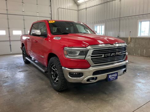 Used 2023 RAM 1500 Laramie AWD/4WD image 6