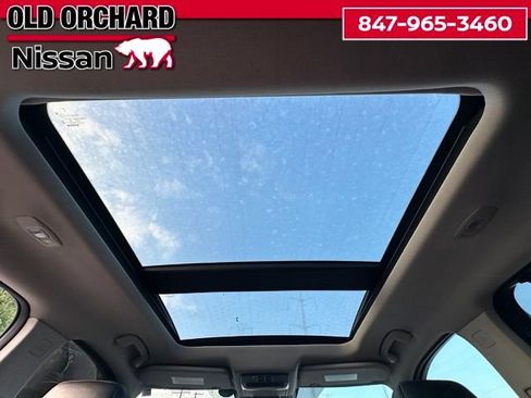 Used 2021 Nissan Rogue Platinum AWD/4WD image 14