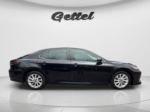 Used 2023 Toyota Camry LE FWD image 4