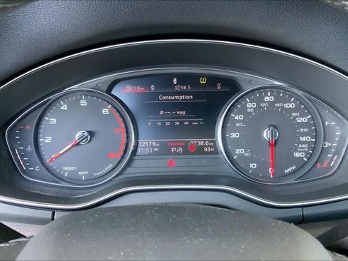 Used 2023 Audi Q5 2.0T Premium w/ Convenience Package AWD/4WD image 26