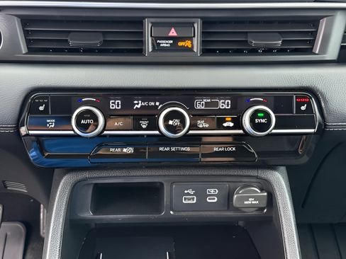 Used 2025 Honda Pilot EX-L image 27