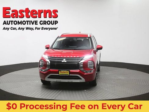 Used 2023 Mitsubishi Outlander SEL AWD/4WD image 55