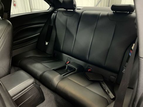 Used 2016 BMW M235i Coupe RWD image 23