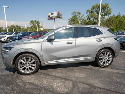 Used 2023 Buick Envision Avenir AWD/4WD image 3
