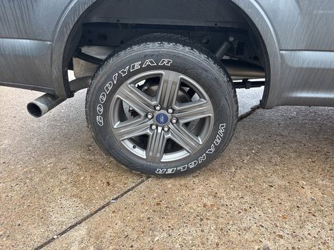 Used 2020 Ford F150 XLT w/ Equipment Group 302A Luxury image 7