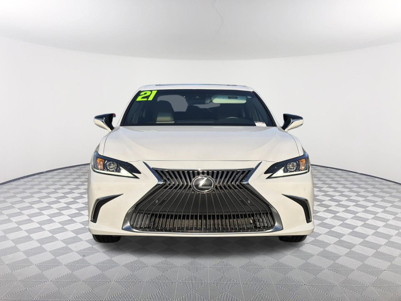 Used 2021 Lexus ES 350 w/ Premium Package FWD image 2