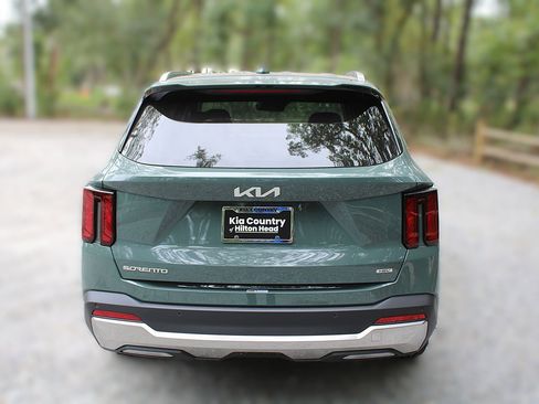 New 2026 Kia Sorento EX w/ EX Premium Package AWD/4WD image 8