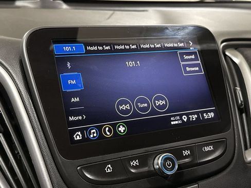 Used 2021 Chevrolet Malibu RS FWD image 14