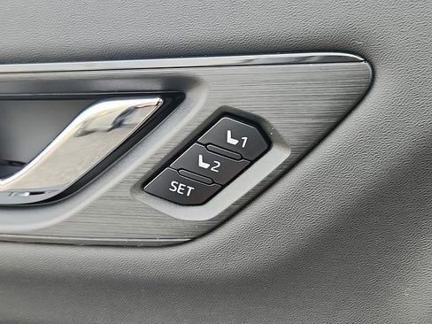 New 2026 Subaru Outback Touring AWD/4WD image 17