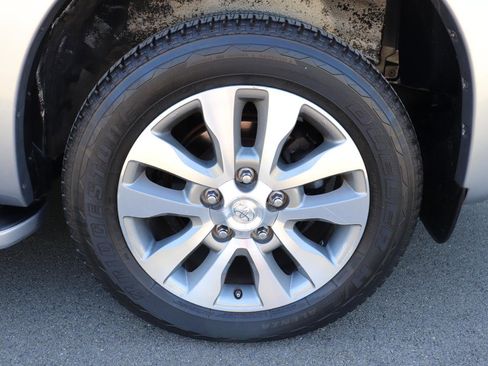 Used 2016 Toyota Sequoia Limited image 82