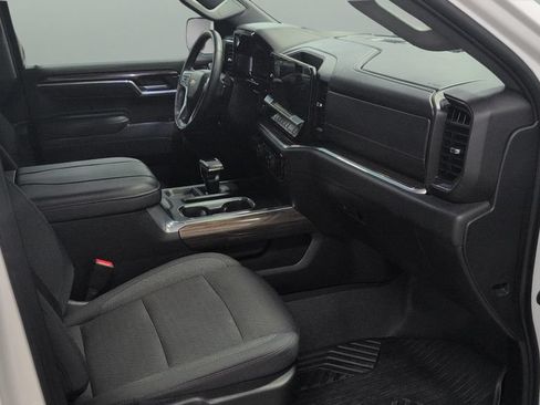 Used 2025 Chevrolet Silverado 1500 RST AWD/4WD image 24