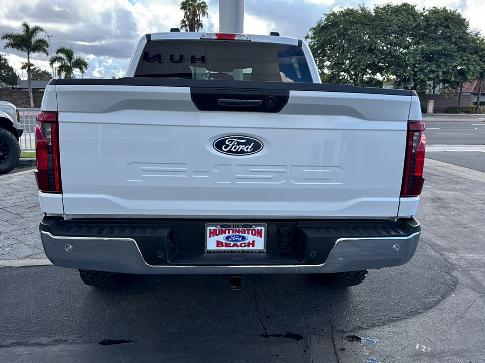 Used 2024 Ford F150 XLT w/ Tow/Haul Package AWD/4WD image 9