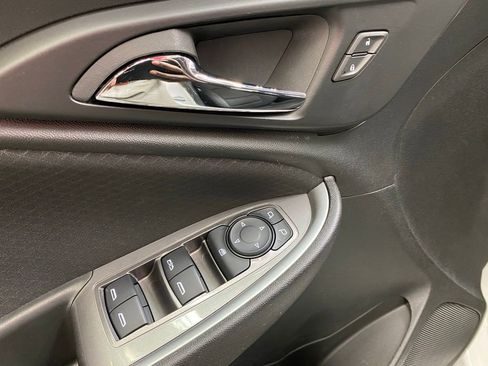 Used 2024 Chevrolet Malibu LT image 20