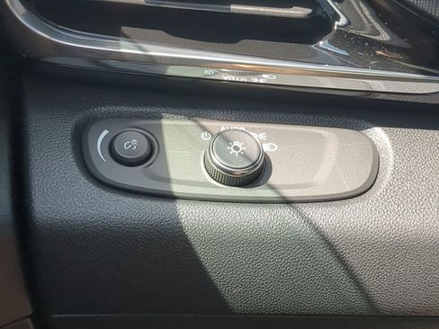 New 2025 Buick Envista Sport Touring w/ Convenience I Package image 33