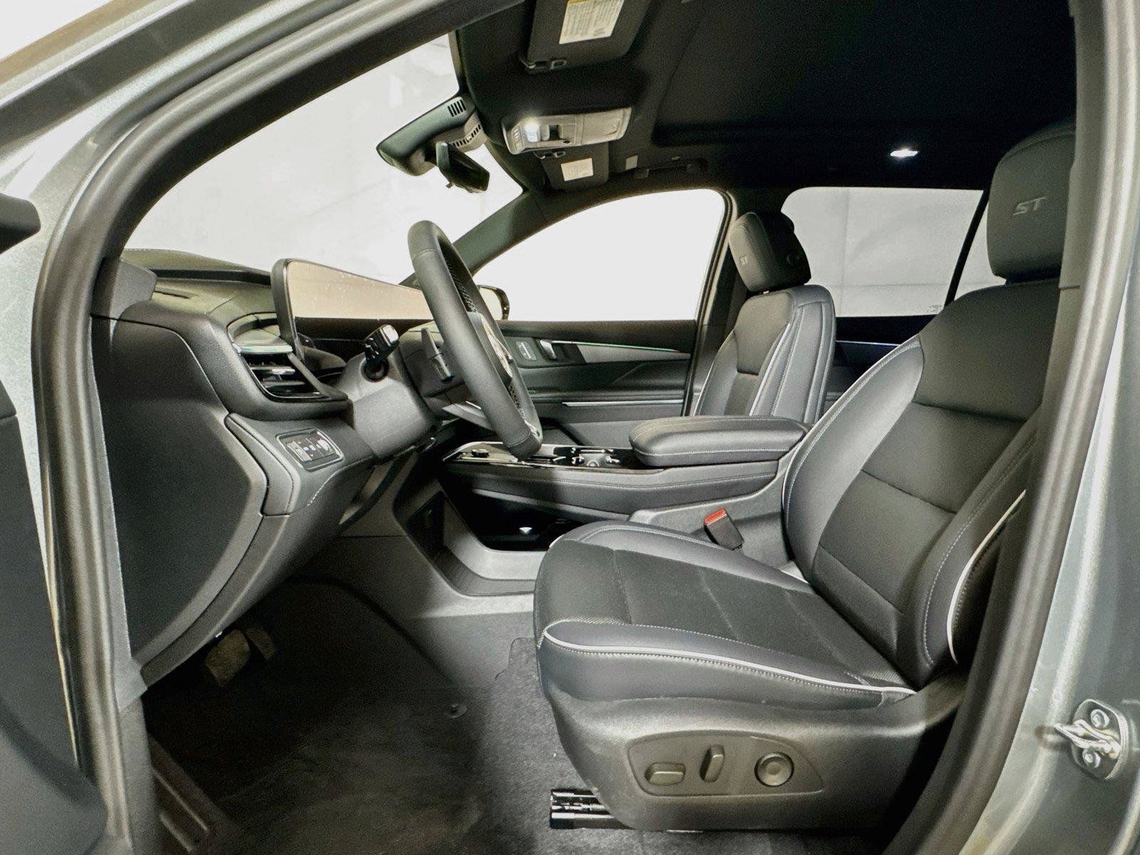 New 2027 Buick Enclave Sport Touring w/ Power Package FWD image 12