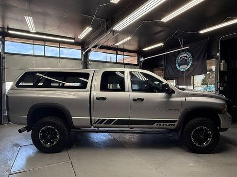 Used 2003 Dodge Ram 2500 Truck SLT image 2