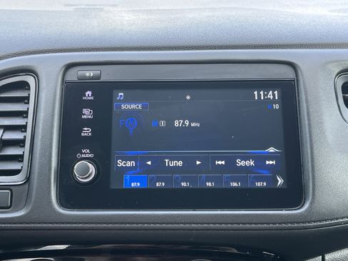 Used 2022 Honda HR-V Sport image 6