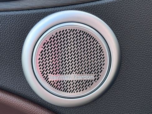 Used 2020 Alfa Romeo Stelvio Ti Lusso AWD/4WD image 23