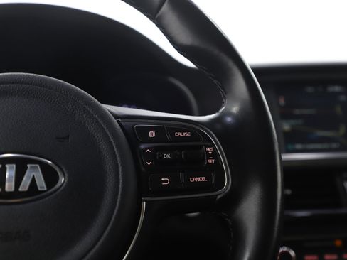 Used 2017 Kia Optima EX w/ Premium Package image 26