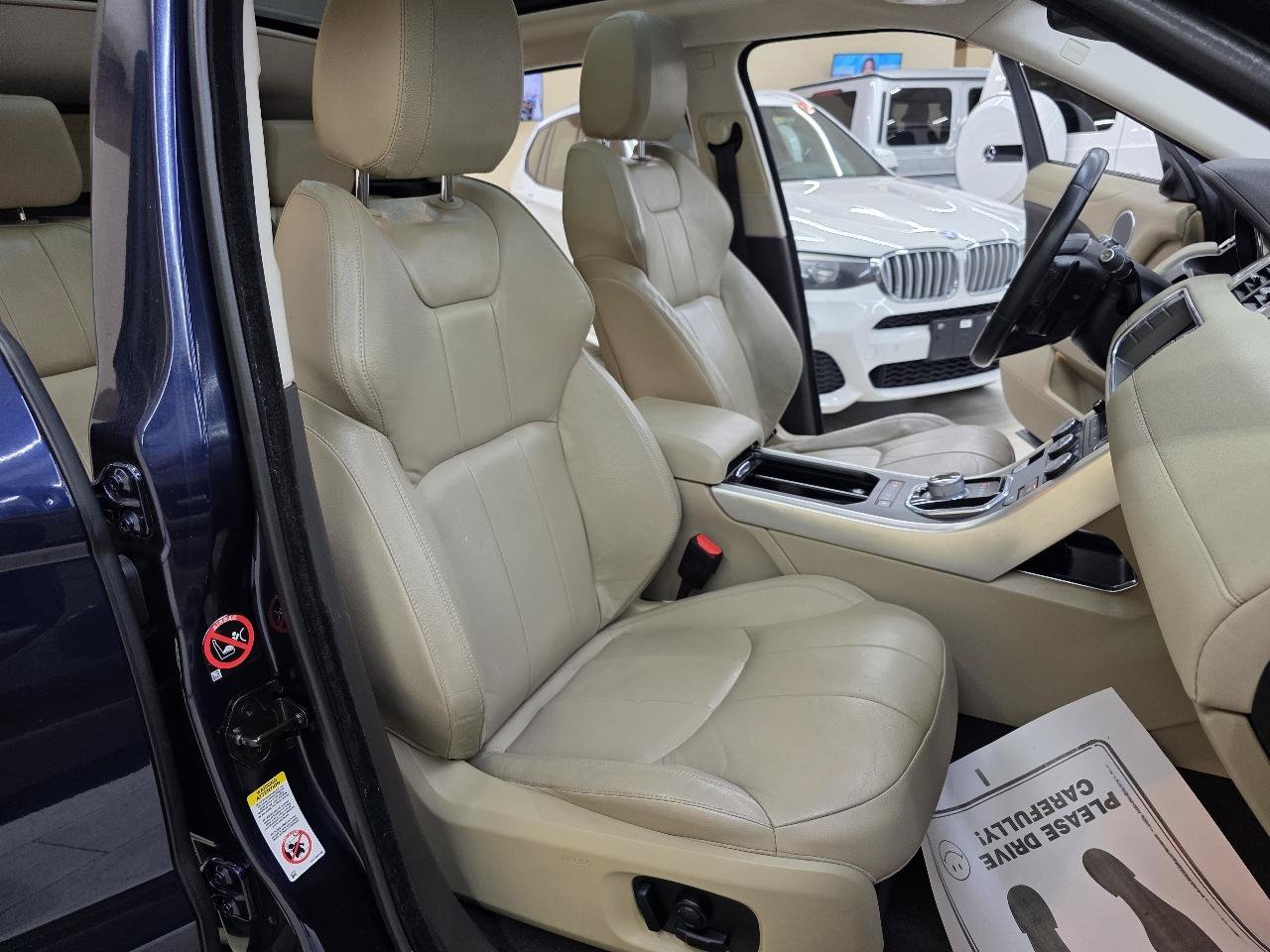 Used 2016 Land Rover Range Rover Evoque SE Premium AWD/4WD image 21